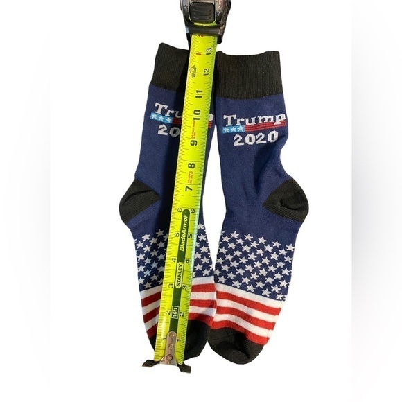 Trump 2020 American Flag Socks - Picture 3 of 4